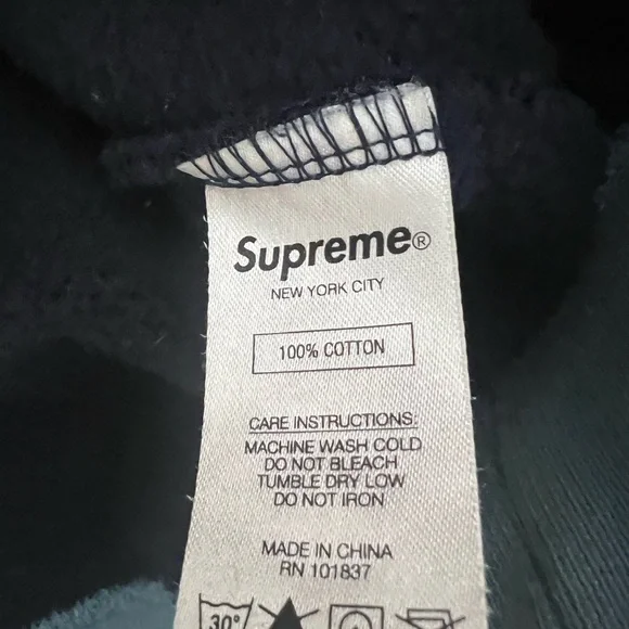 Supreme Striped Rib Hooded Sweatshirt Size Medium - Picture 5 of 6